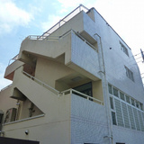 カタリーナホームズ