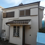 F-house