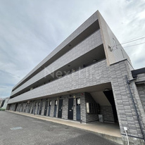 アンプルール フェール ヒルサイドステージ