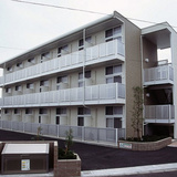 レオパレスラークヒル