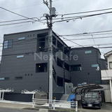 Charme Roger Residence