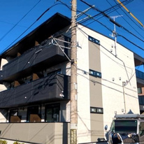 サンセレヴェ橋本